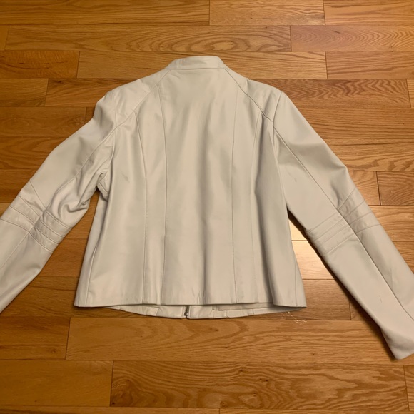 Danier Leather Jacket - Picture 3 of 7